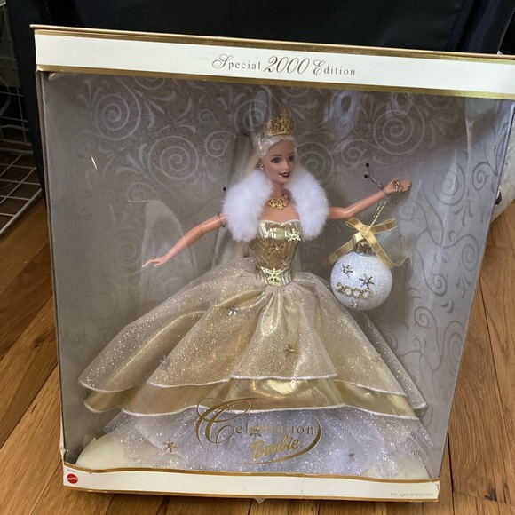 Mattel 2000 Celebration Barbie Hallmark #28269 NIB - Picture 2 of 2